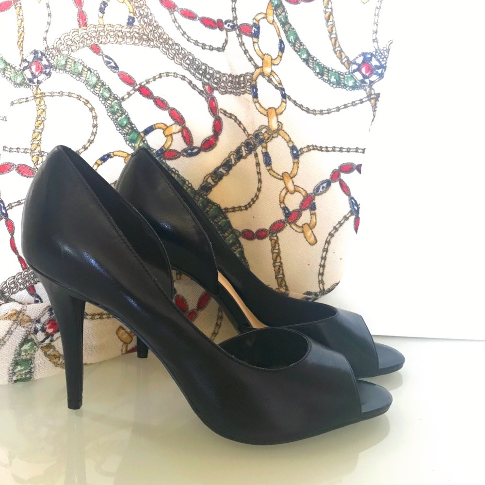 Black peep toe heels Nine West
